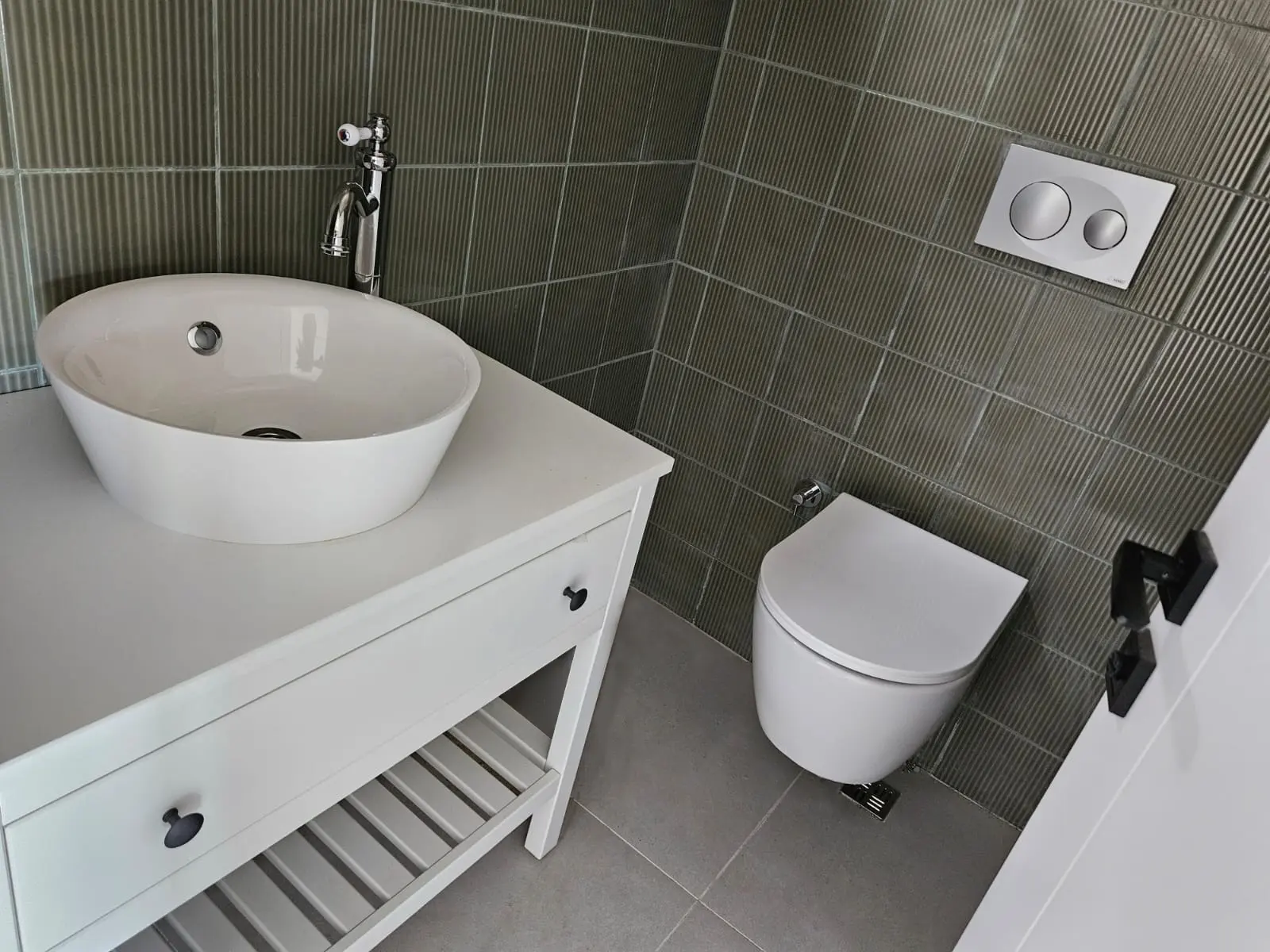 Fitted bathroom